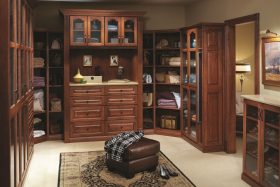 Traditional Master Walk-In Closet