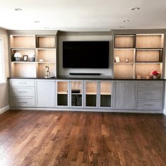 Media-Center-or-Entertainment-Unit-Built-in