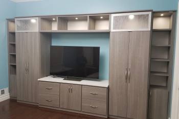 Wall-Entertainment-Unit-for-Media