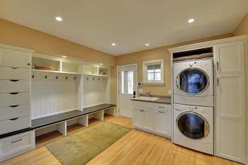1_Laundry-Room-and-Mudroom-Combo