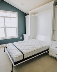 Guest-Room-Wall-Murphy-Bed
