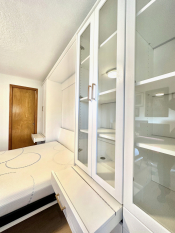 Murphy Bed White Rainer Wood Grain