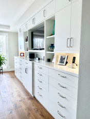 Bult-in-Wardrobe-Storage